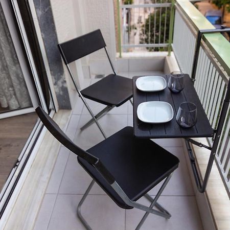 Luxury Apartment 10' From The Center! أثينا المظهر الخارجي الصورة