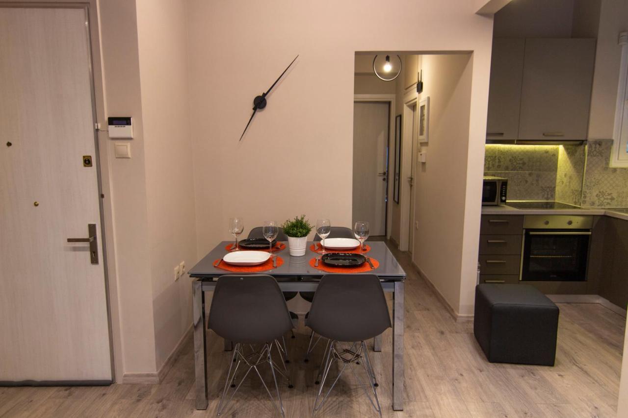Luxury Apartment 10' From The Center! أثينا المظهر الخارجي الصورة