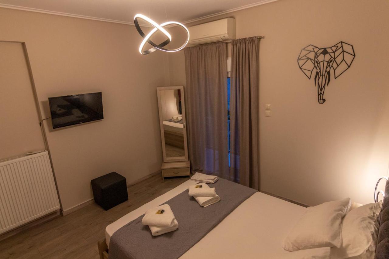 Luxury Apartment 10' From The Center! أثينا المظهر الخارجي الصورة