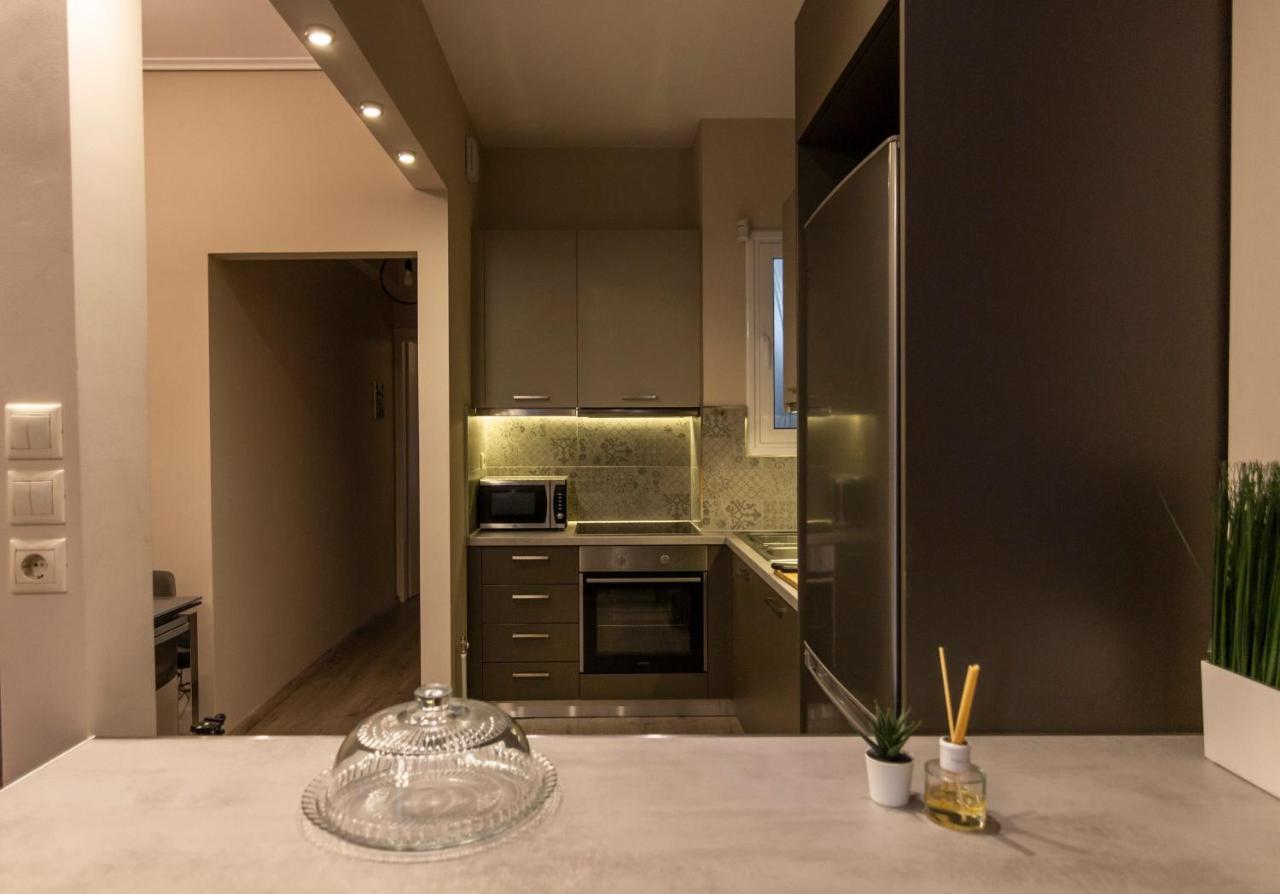 Luxury Apartment 10' From The Center! أثينا المظهر الخارجي الصورة