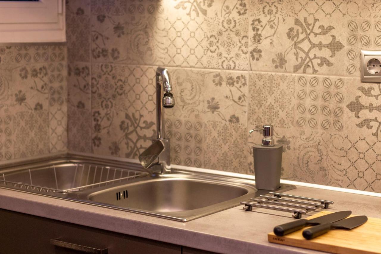 Luxury Apartment 10' From The Center! أثينا المظهر الخارجي الصورة