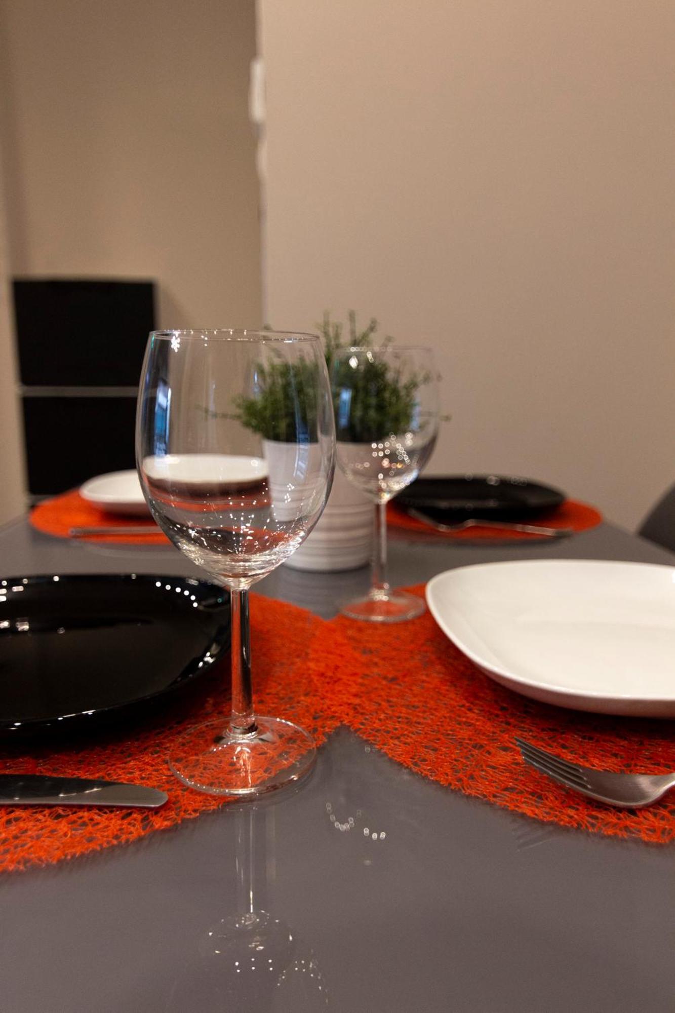 Luxury Apartment 10' From The Center! أثينا المظهر الخارجي الصورة